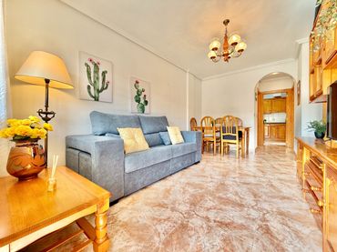 Bungalow con balcón en venta en Los Cuarteros