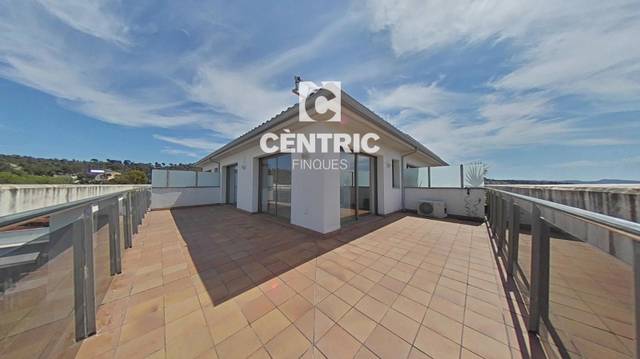 Dúplex en Venta en Les Fonts