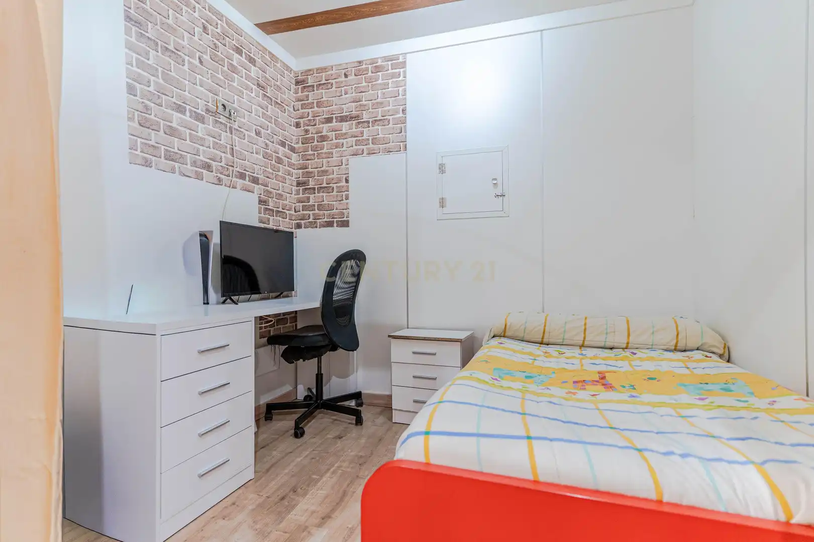 Habitación de Apartamento en venta en Montefrío con Aire acondicionado y Jacuzzi
