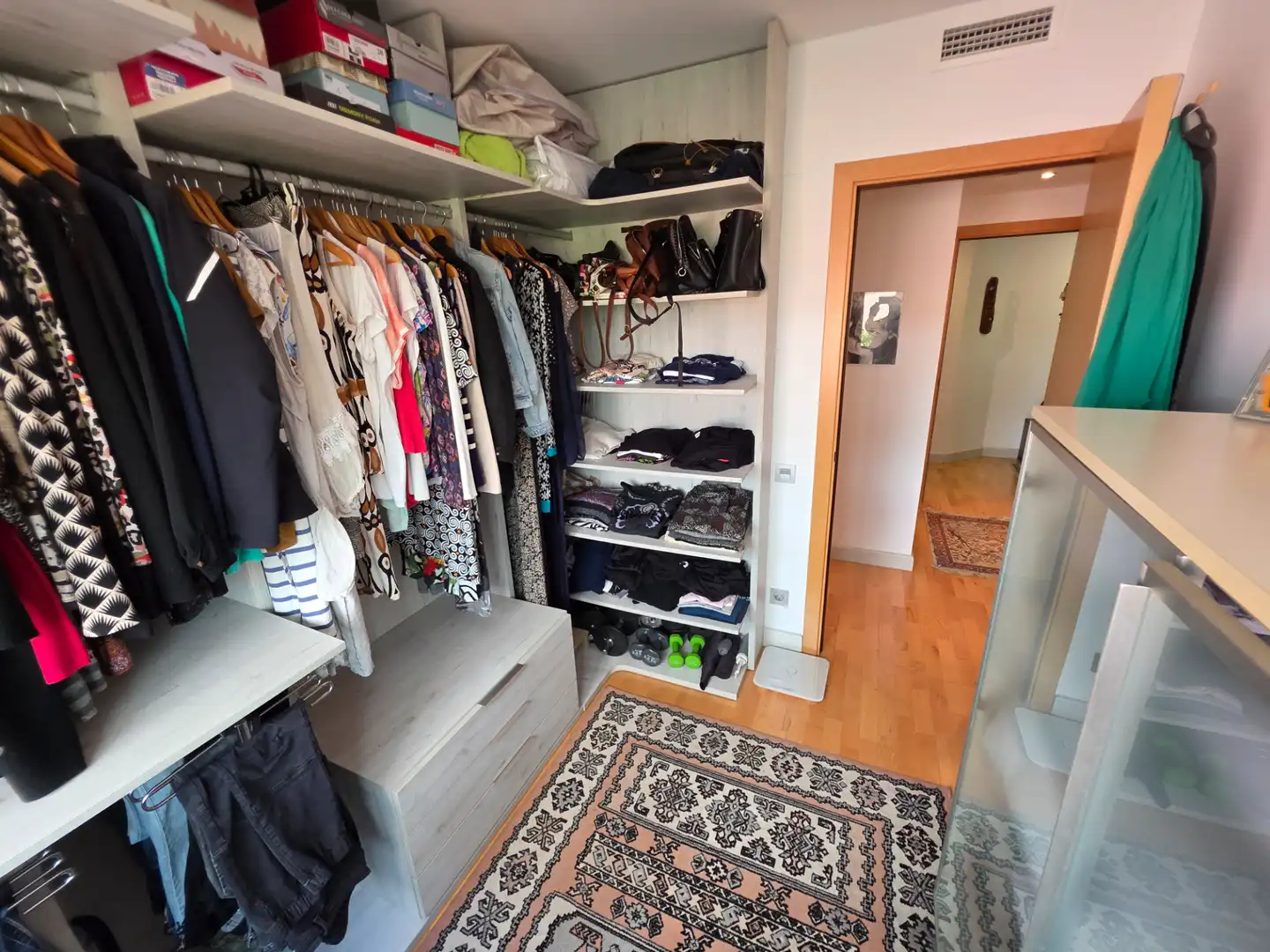 Habitación de Piso en venta en Barcelona con Aire acondicionado, Calefacción y Jardín privado