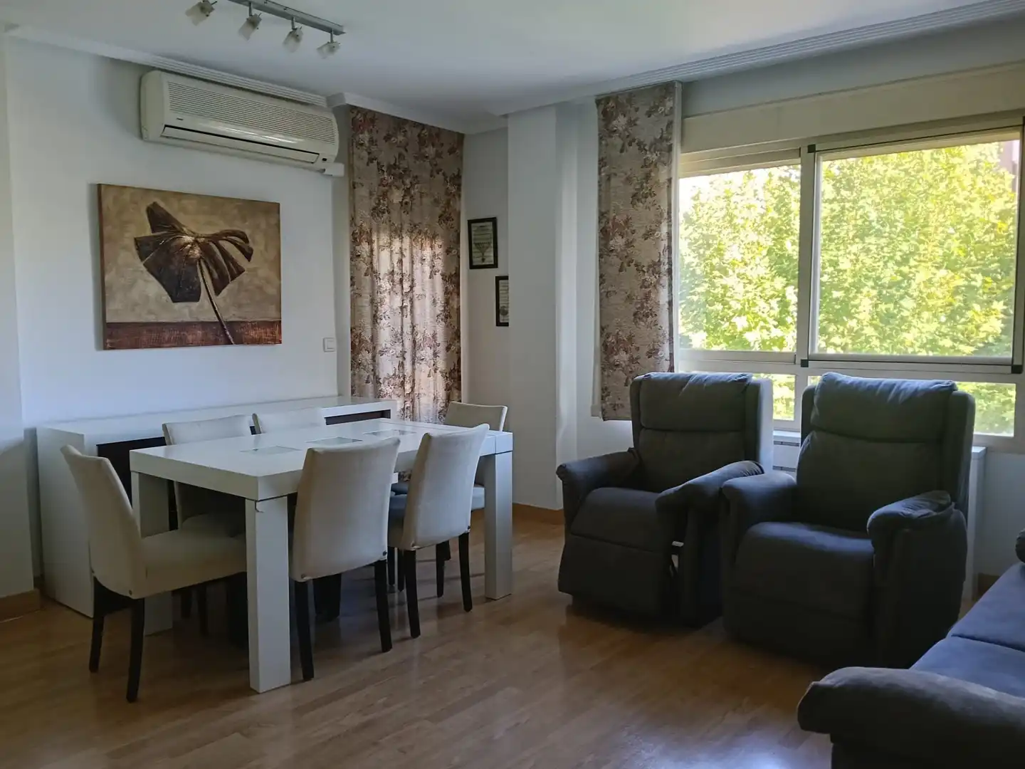 Wohnung mit Terrasse zum Verkauf in Avenida de Gregorio Arcos 3, imagen 3