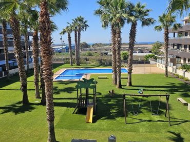 Piso con piscina en venta en Carrer de Vicent Andrés Estellés 14
