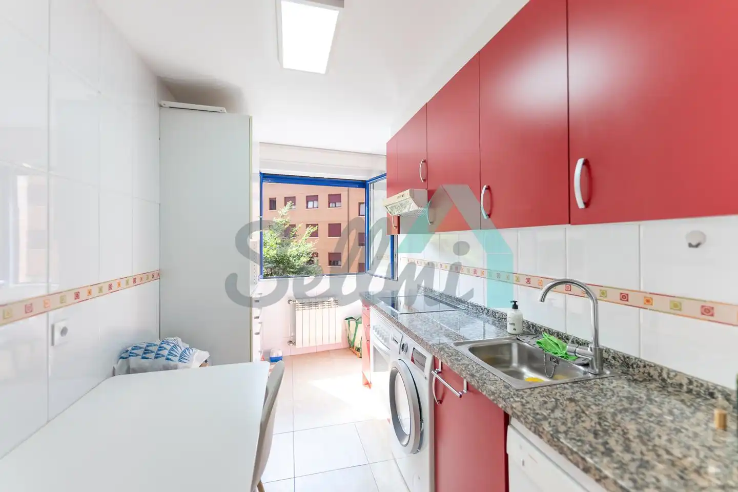 Kitchen of Flat for rent in Oviedo   with Heating, Parquet flooring and Storage room