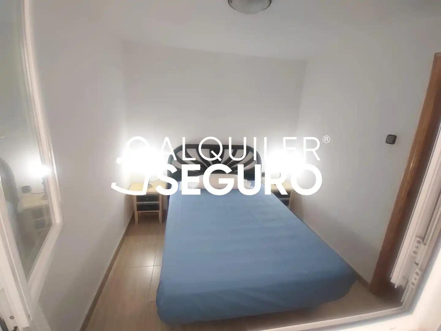 Habitación de Piso de alquiler en Benidorm con Aire acondicionado, Terraza y Amueblado