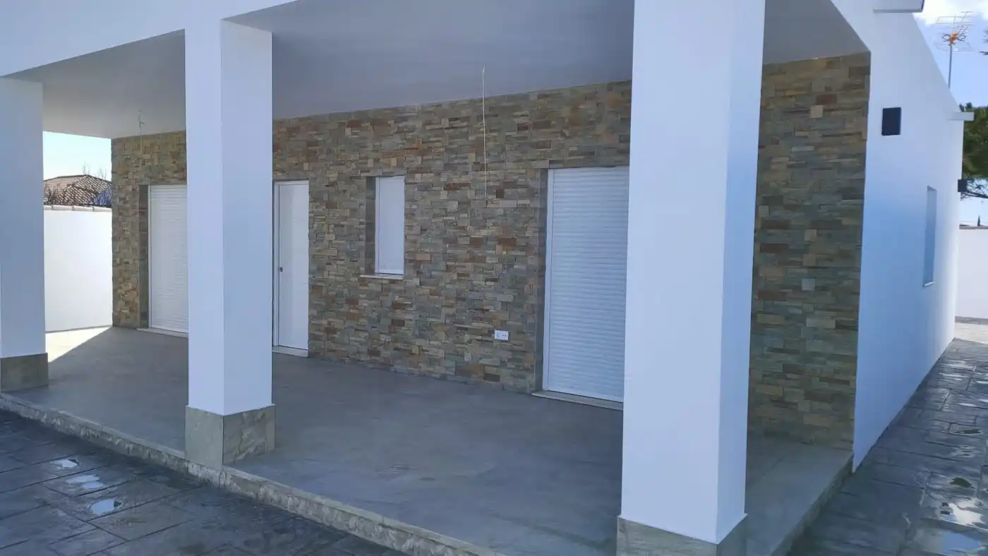 Casa o xalet en venda en Chiclana de la Frontera amb Aire condicionat, Terrassa i Piscina