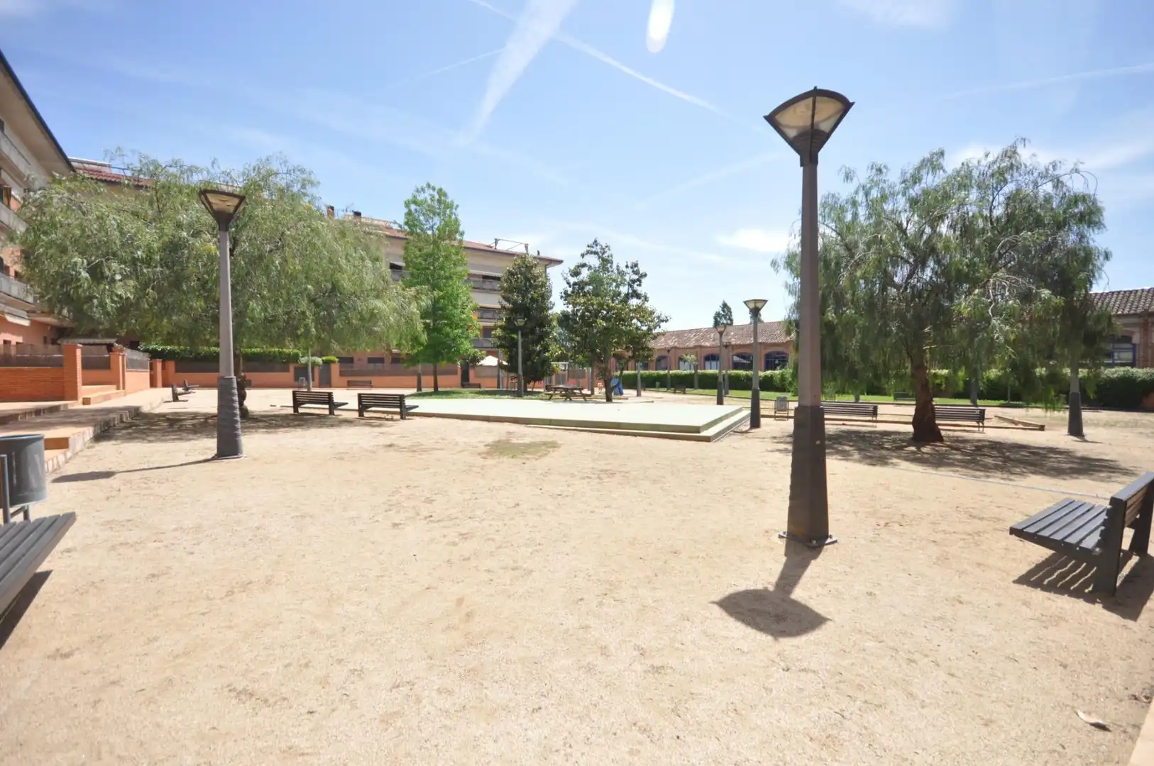 Vista exterior de Piso en venta en Cardedeu con Aire acondicionado, Calefacción y Jardín privado