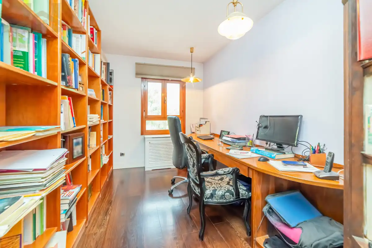 Detached homes for sale in Tres Cantos  with Air Conditioner, Heating and Private garden