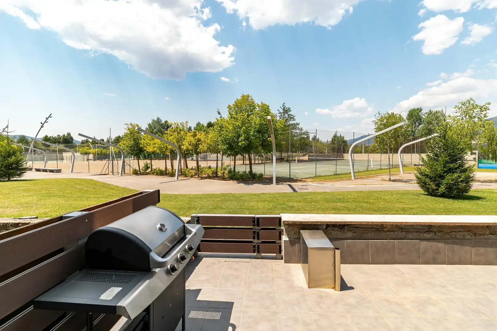 Terrassa de Casa o xalet en venda en Sabiñánigo