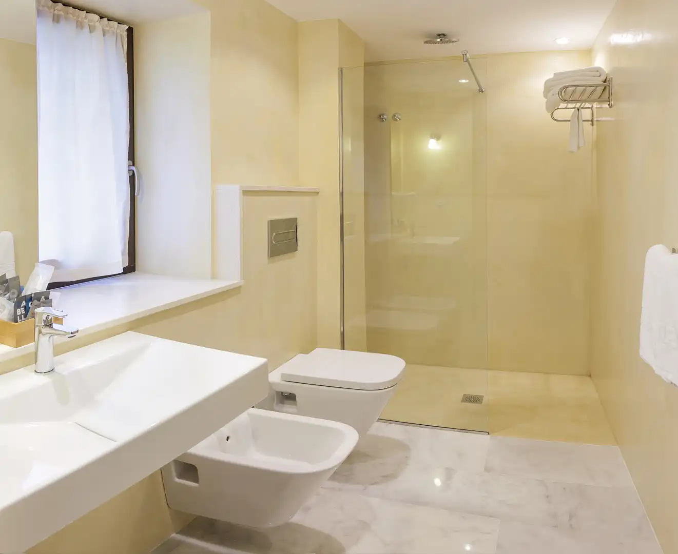 Edificio en venta en Luarca - Camino de Portizuelo, Valdés - Luarca