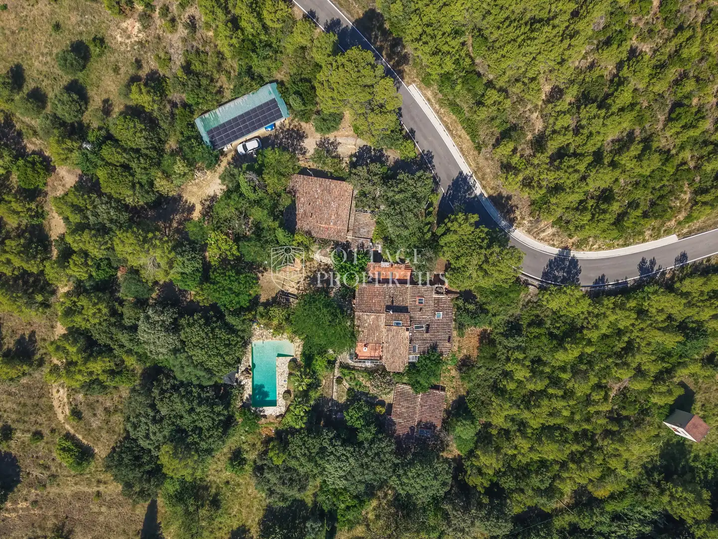 Casa rústica con piscina en venta en Llado s/n, imagen 4