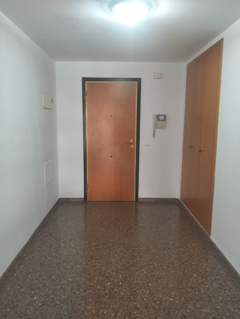 Flat for sale in Manises  with Storage room and Community pool