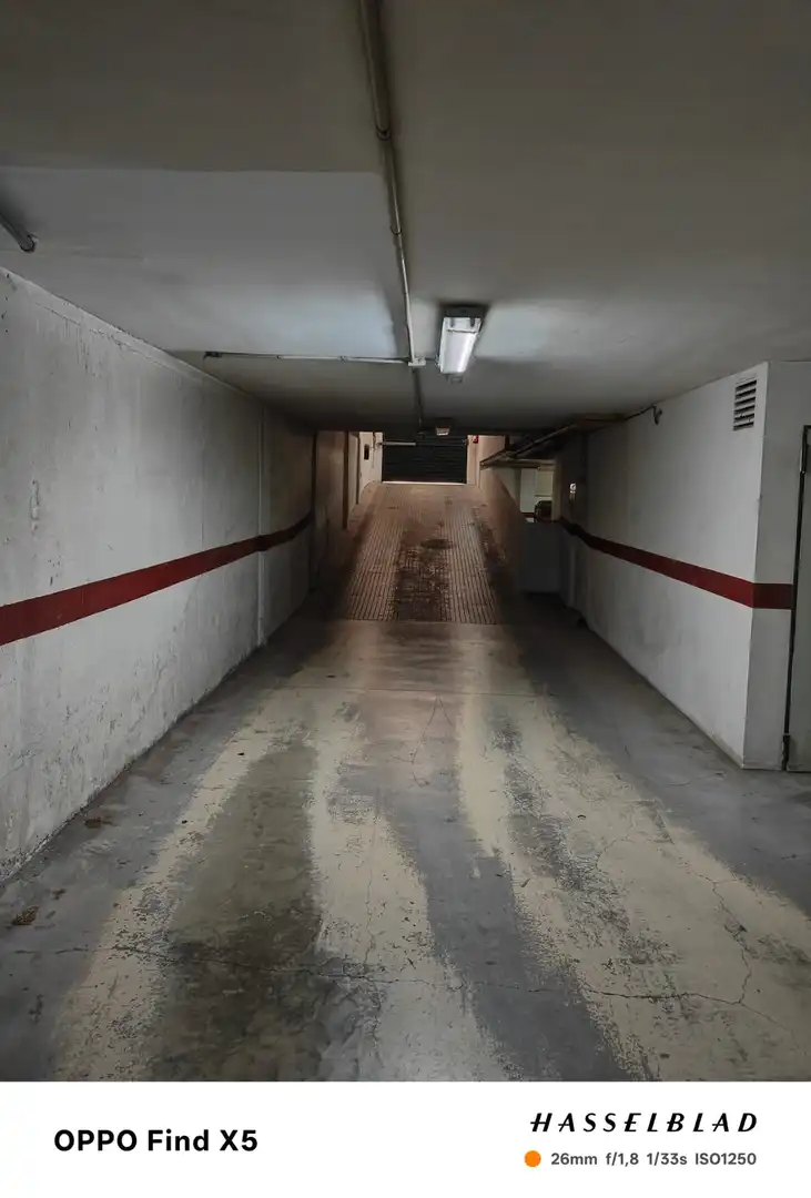 Garatge de lloguer a Avinguda de l'Alfinach, 16, Zona Alta