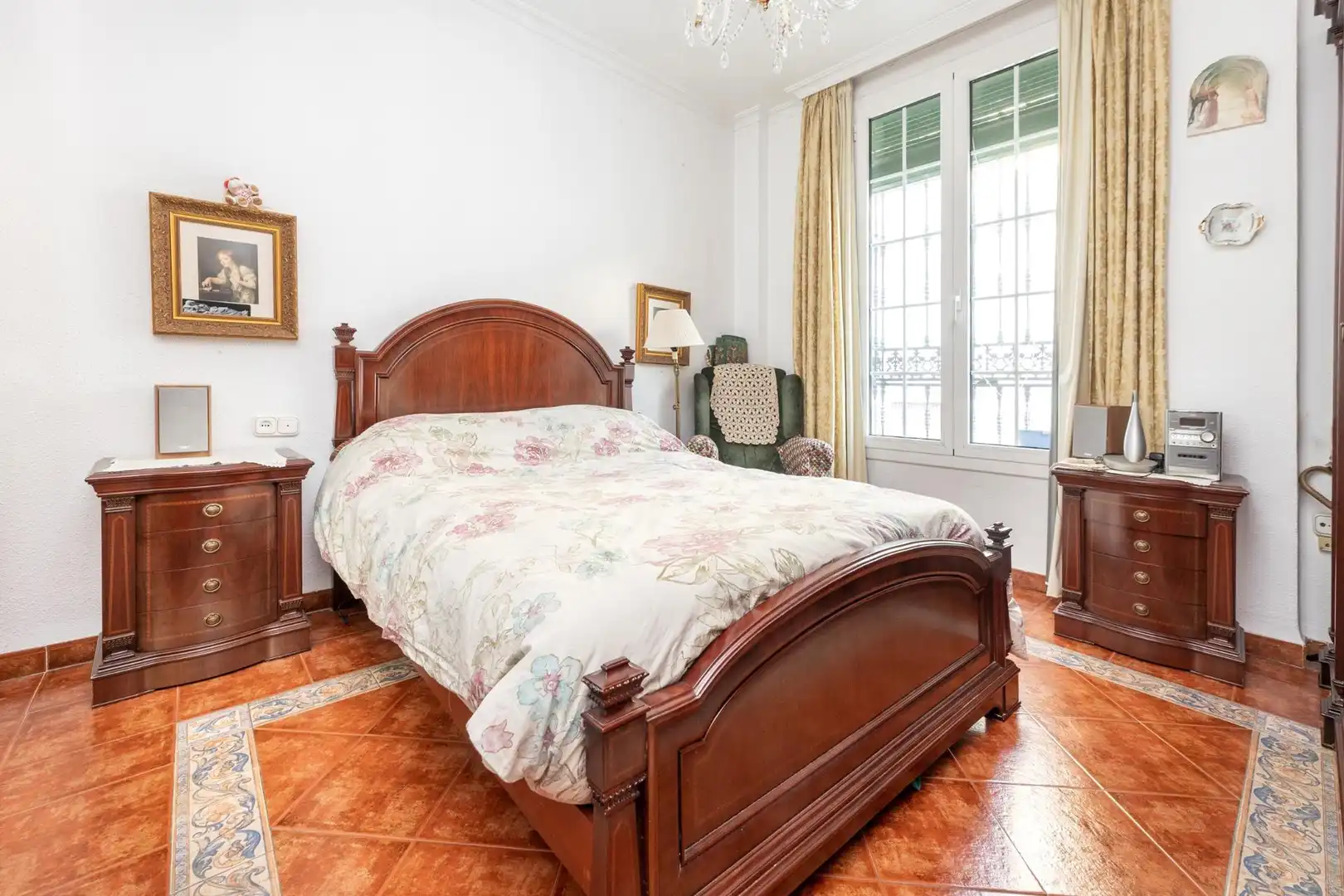 Bedroom of Flat for sale in Granada  with Air Conditioner, Heating and Parquet flooring