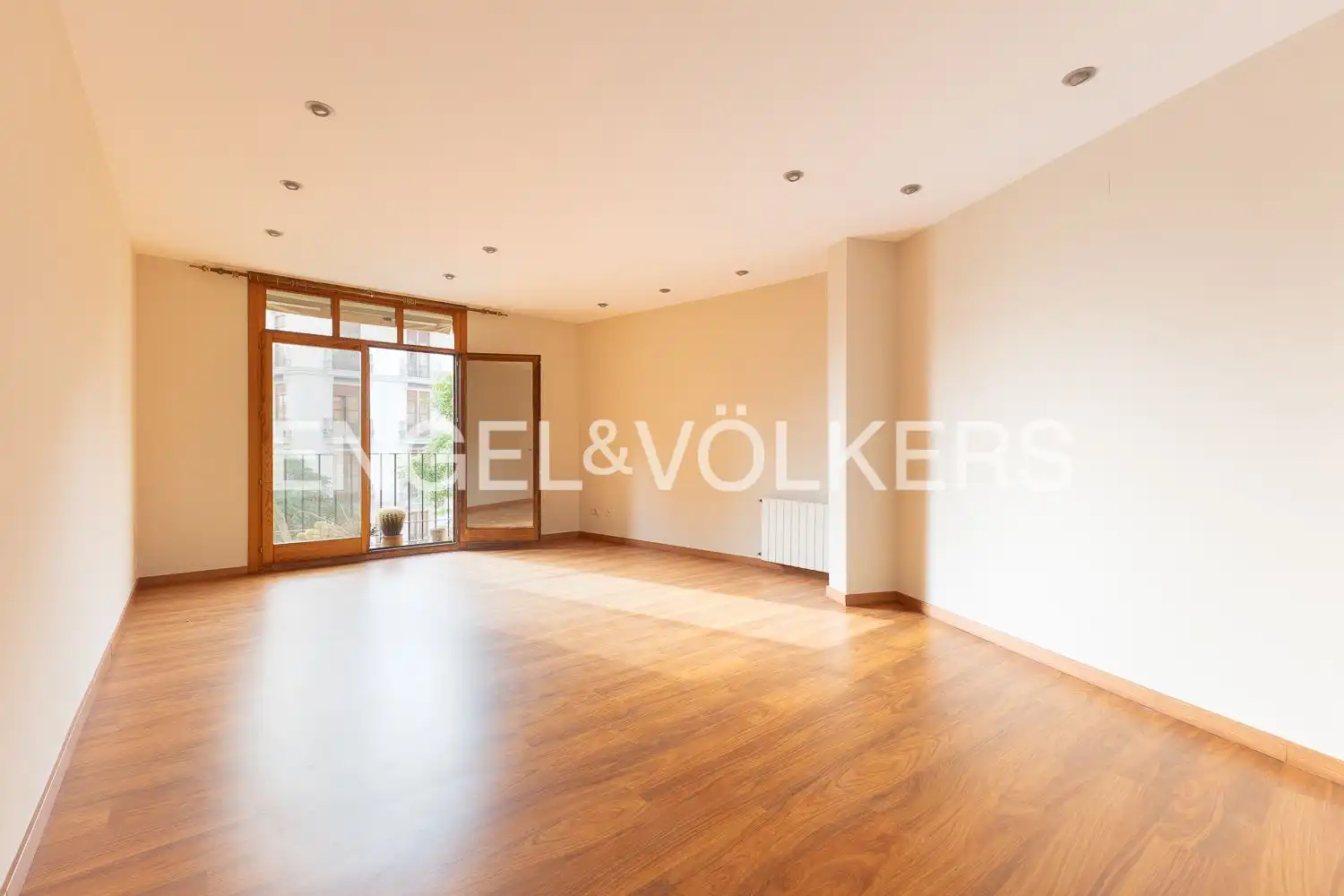 Flat for rent in Plaça dels Furs, El Carme