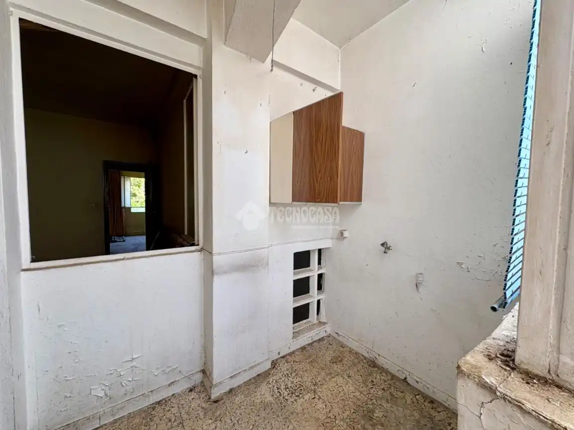Piso en venta en Jaén con Balcón