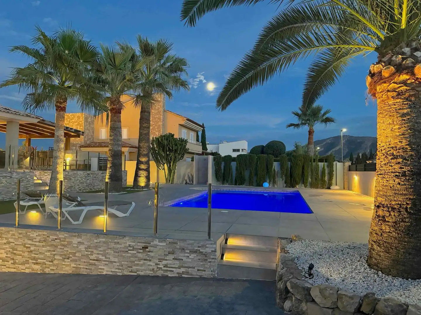 Casa o xalet en venda a Pueblo - Urbanizaciones