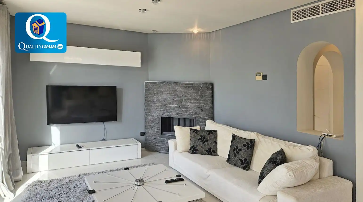 Chalet con terraza en venta en Golf Bahía, imagen 11