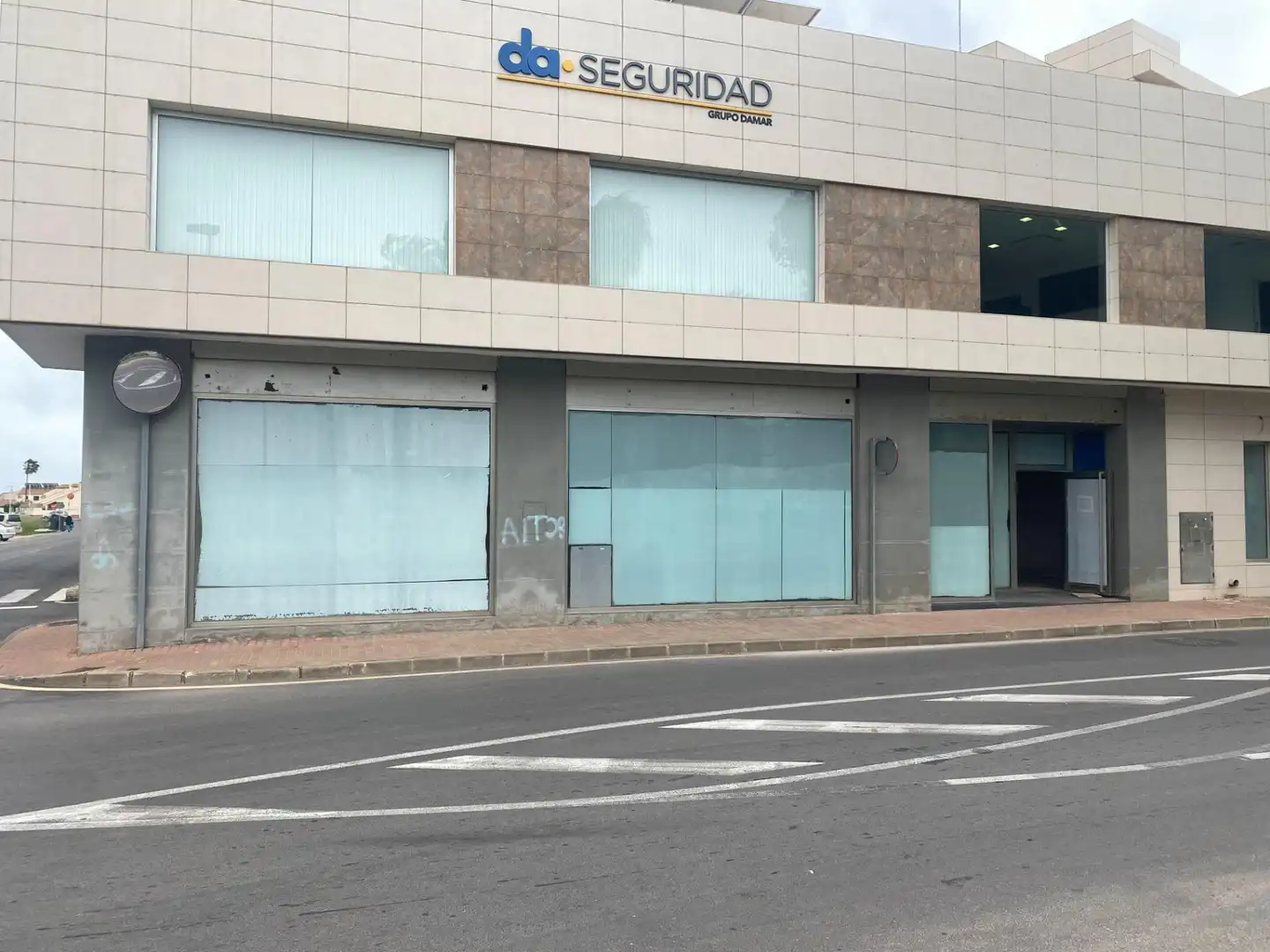 Vista exterior de Local en venta en San Pedro del Pinatar