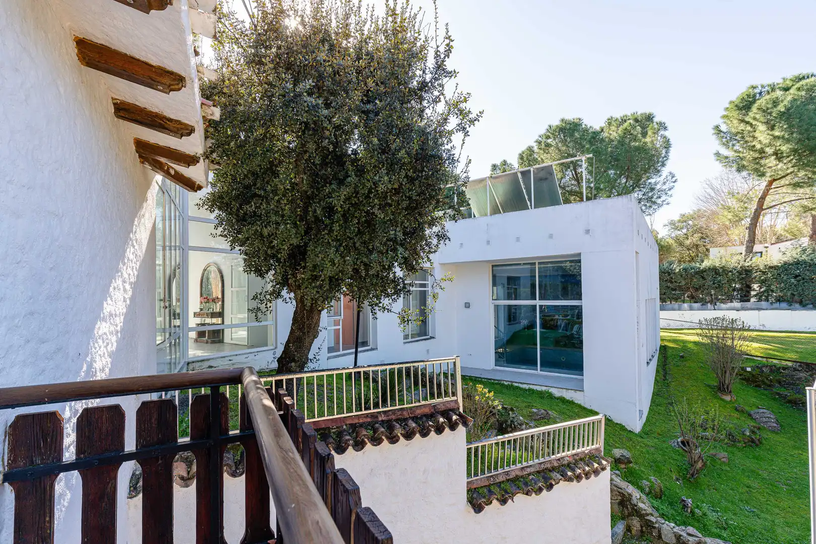 Exterior view of Houses for sale in Villanueva de la Cañada  with Air Conditioner, Heating and Private garden