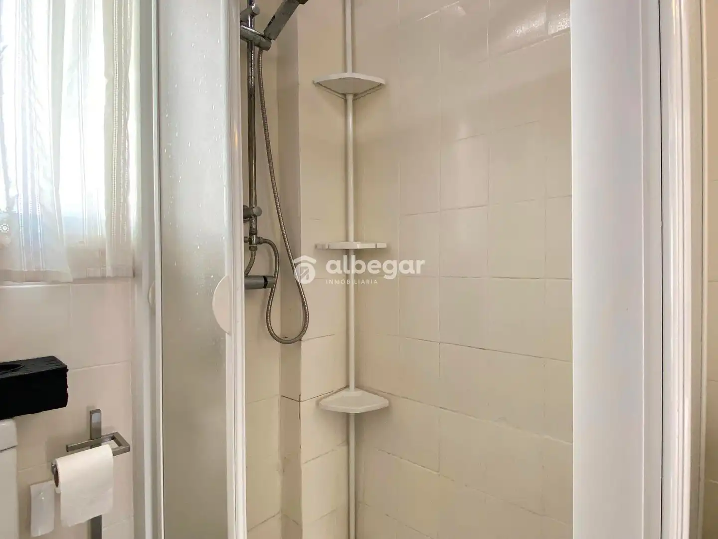 Baño de Piso de alquiler en Jesús