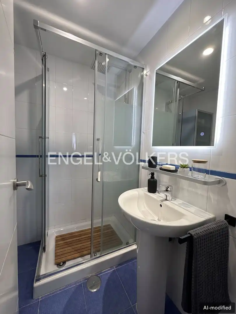 Baño de Piso en venta en Madrid con Aire acondicionado, Calefacción y Parquet