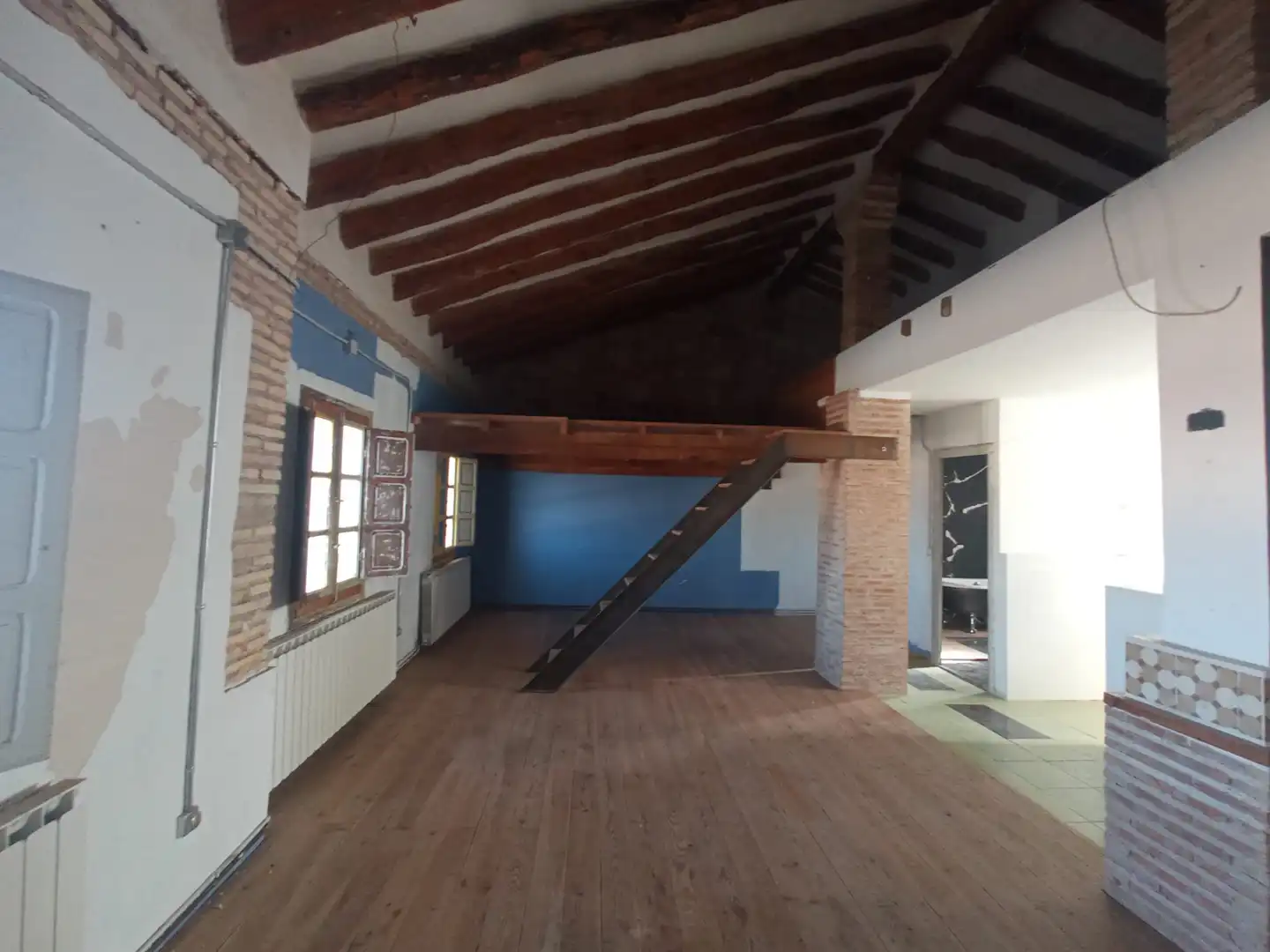 Casa adosada en venda a Calle Constitución Española, 26, Belchite