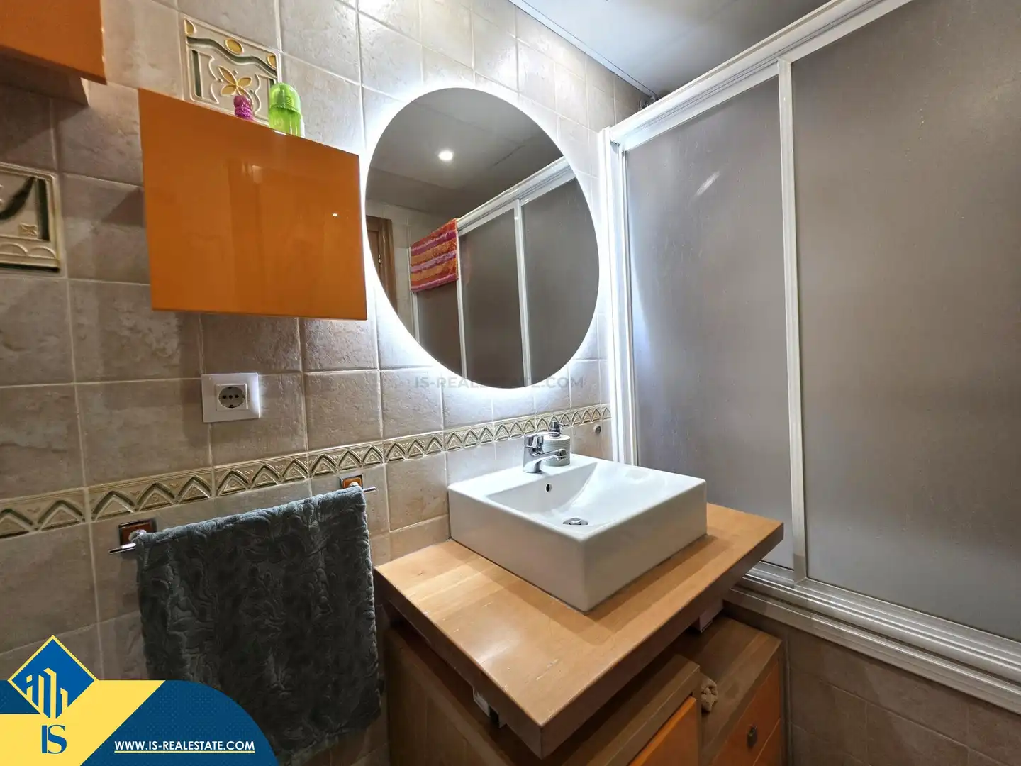 Bathroom of Houses for sale in Alicante / Alacant  with Terrace, Furnished and Community pool