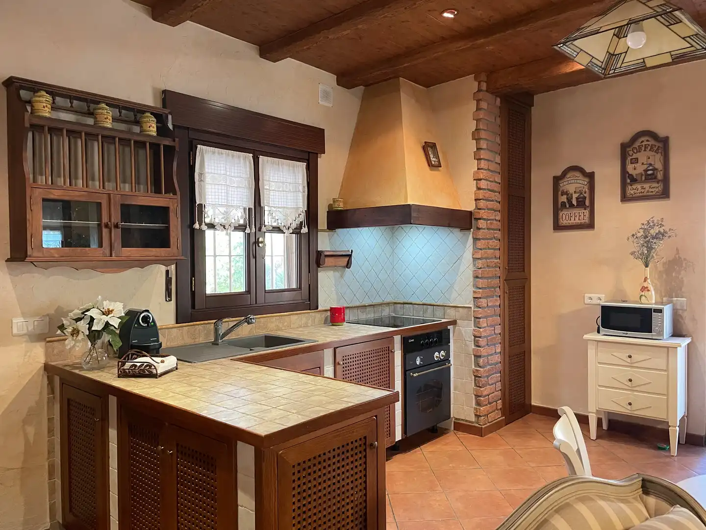 Casa o xalet de lloguer a Calle Yerbabuena, Álora