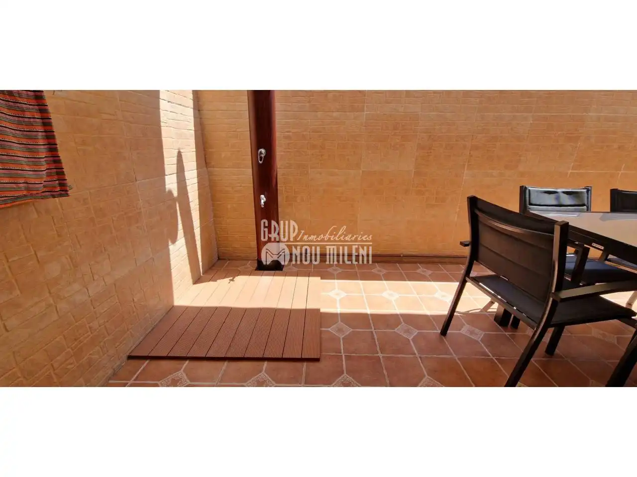 Terrasse von Einfamilien-Reihenhaus zur Miete in Picanya, Valencia