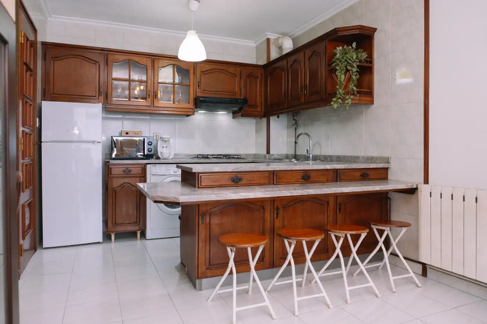 Kitchen of Flat for rent in Vigo   with Heating, Parquet flooring and Terrace