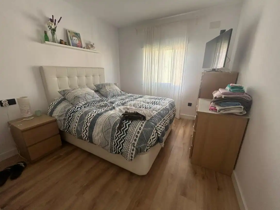 Bedroom of Flat for sale in Sevilla  with Terrace