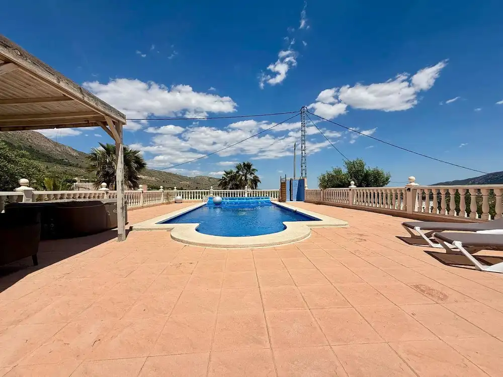 Piscina de Casa o xalet en venda en La Romana amb Aire condicionat