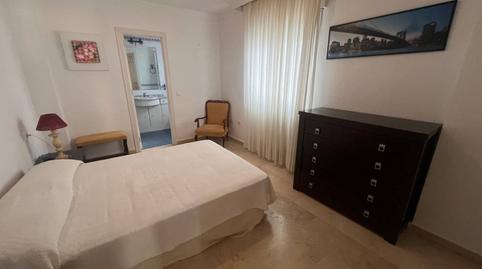 Foto 4 de Pis en venda a San Roque, 1, Puerto de Estepona, Málaga
