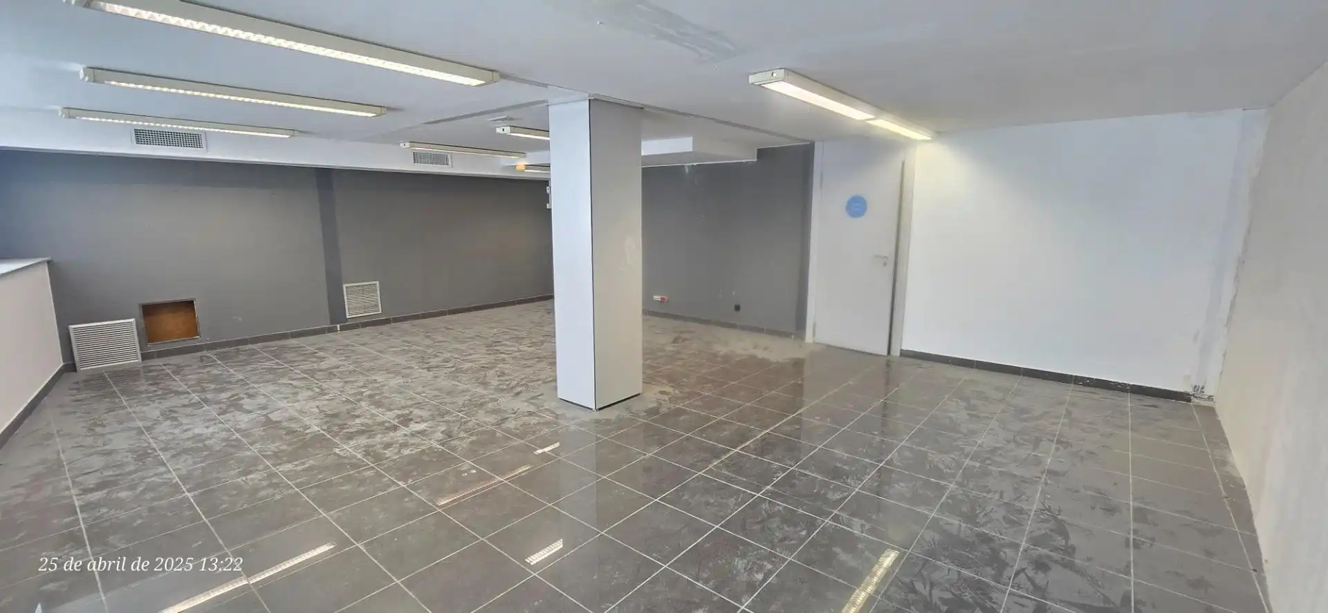 Gewerbefläche zur Miete in Calle de Navarra 31, imagen 2