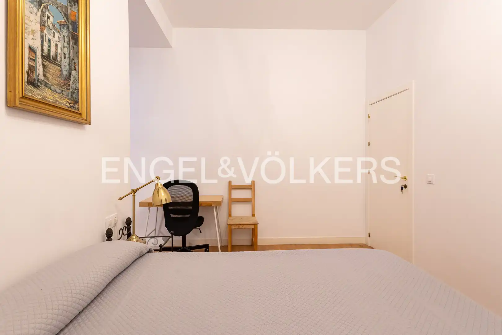 Schlafzimmer von Wohnung zum Verkauf in Madrid mit Klimaanlage, Heizung und Parkett