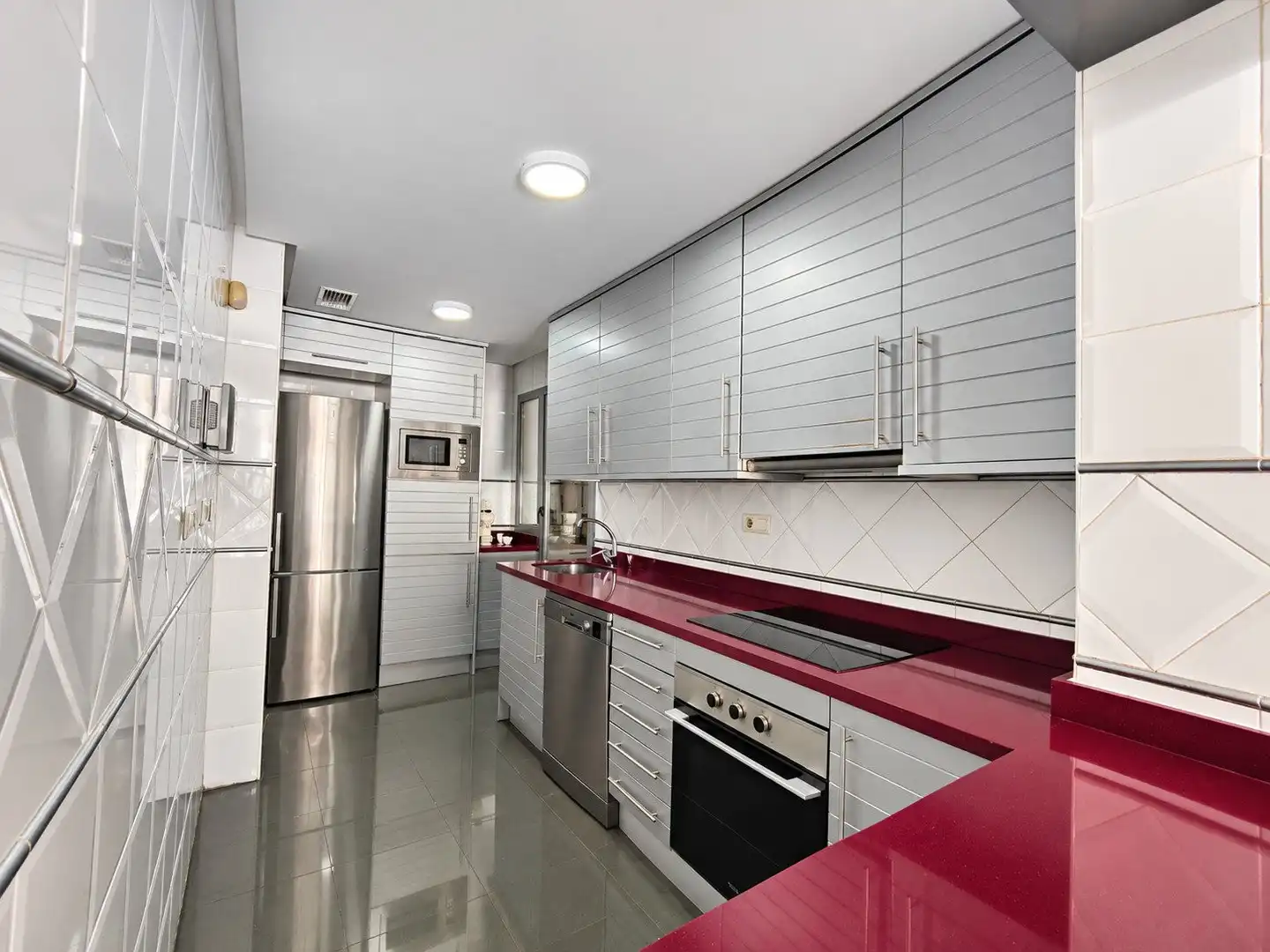Cocina de Apartamento en venta en Torrevieja con Calefacción, Terraza y Amueblado