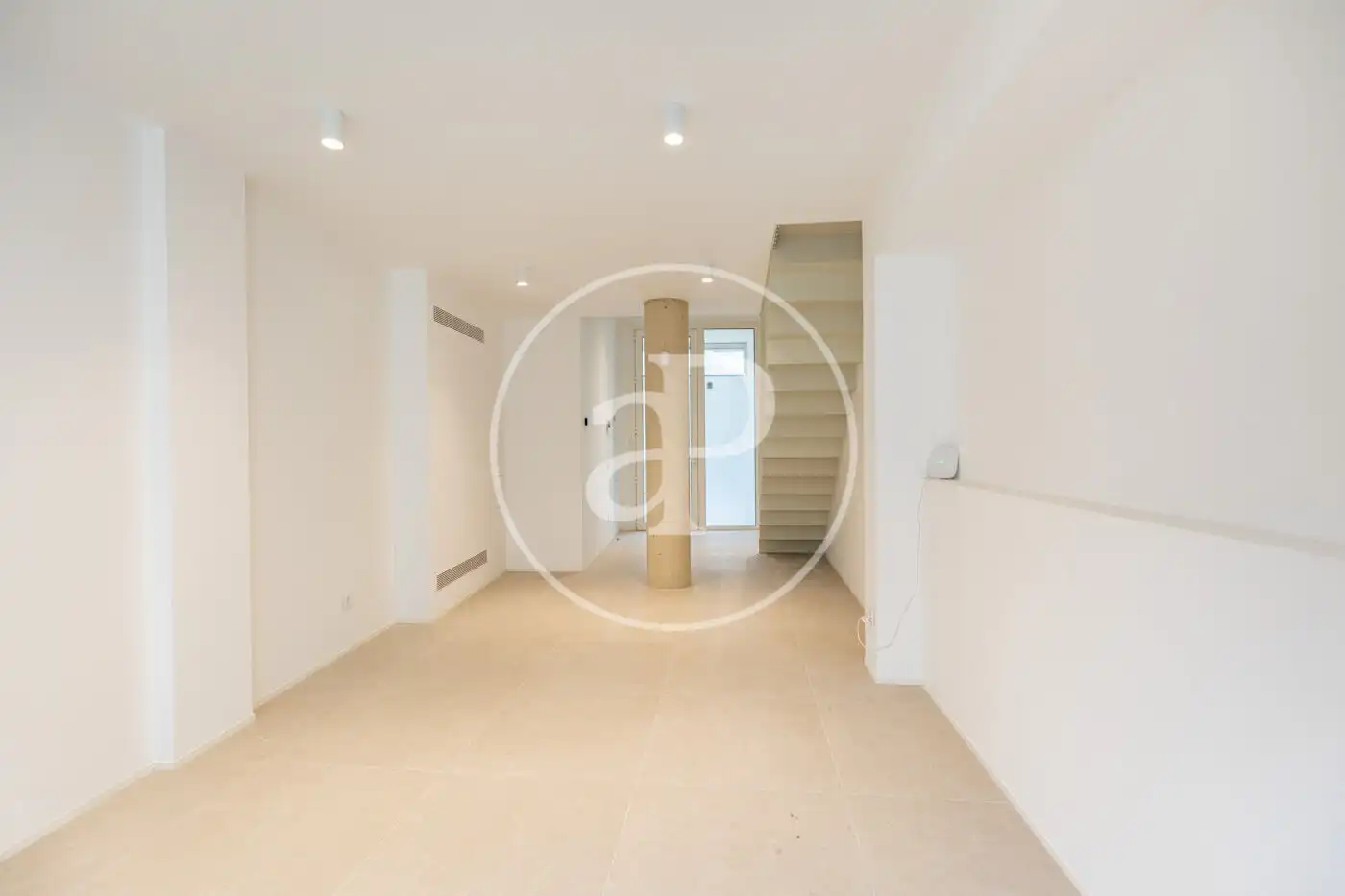 Dúplex de obra nueva con piscina en venta en Collblanc - La Torrassa, imagen 5