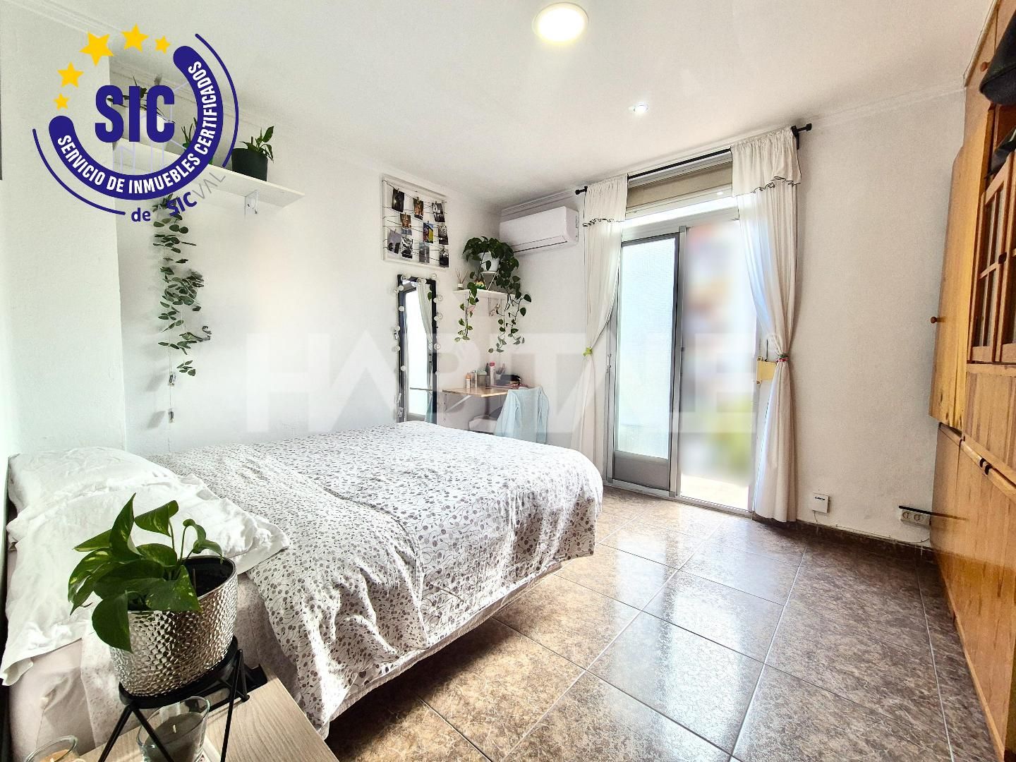 Dormitori de Pis en venda en  Valencia Capital