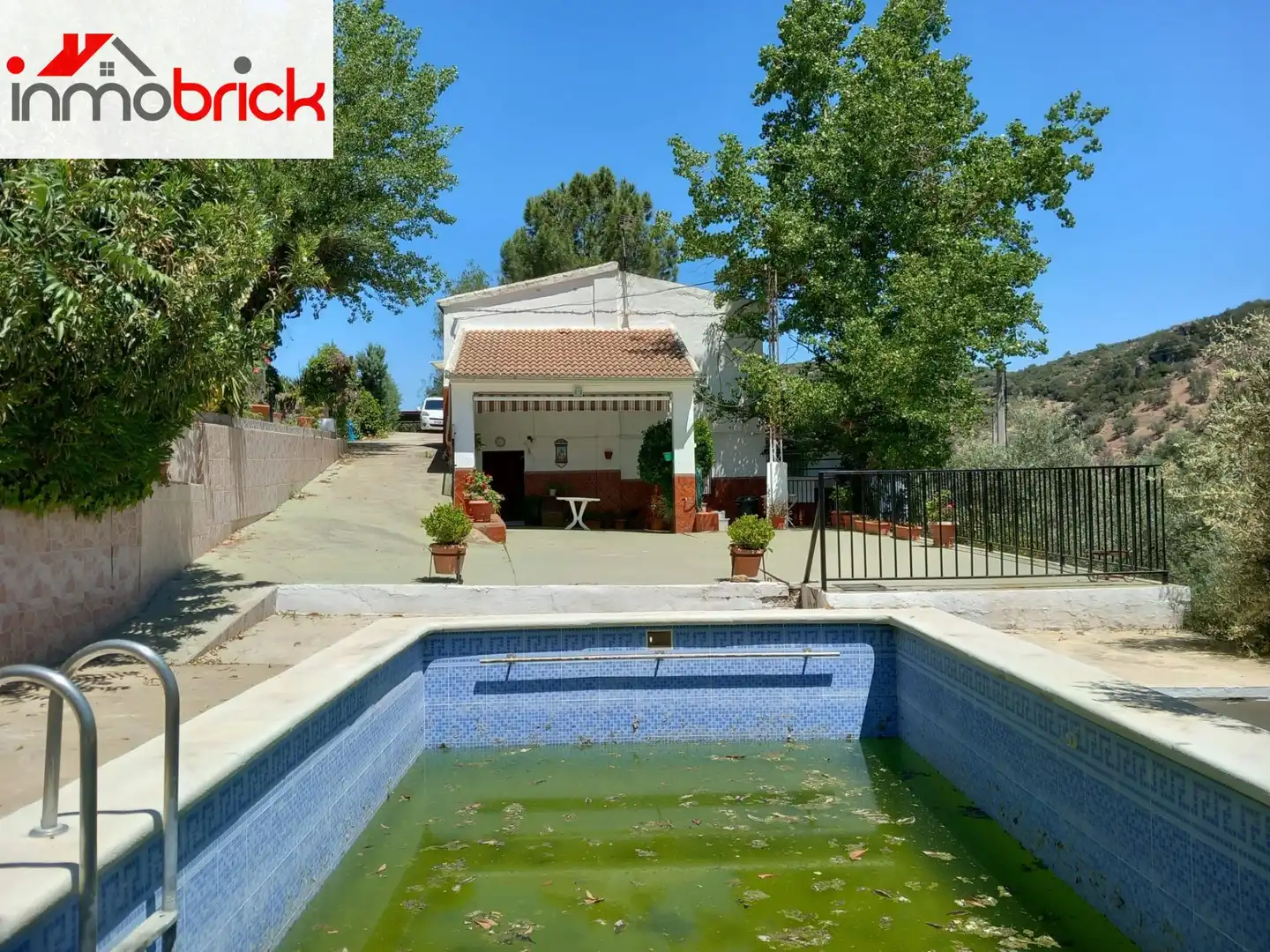 Casa amb piscina en venda a Rute, imagen 2