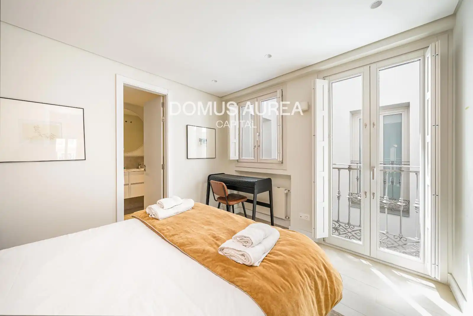 Schlafzimmer von Maisonette zur Miete in Madrid mit Klimaanlage, Heizung und Terrasse