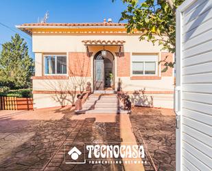 Exterior view of House or chalet to rent in Sant Cugat del Vallès  with Air Conditioner, Heating and Private garden