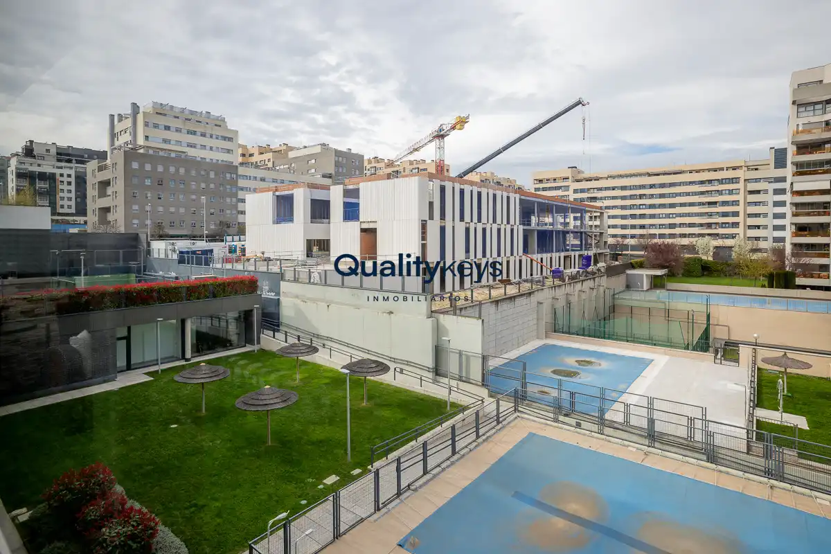 Vista exterior de Piso en venta en Madrid con Aire acondicionado, Calefacción y Terraza