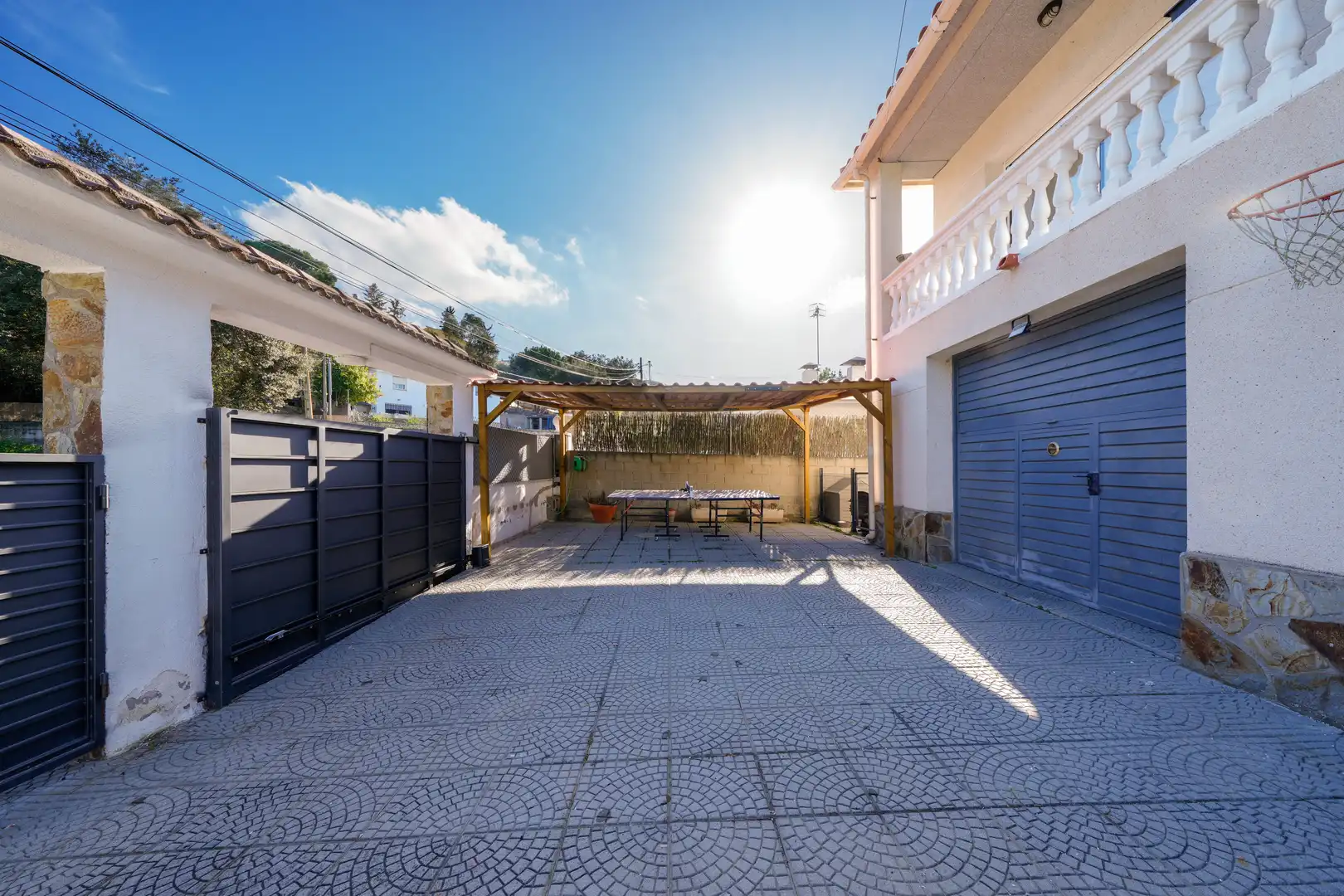 Außenansicht von Haus oder Chalet zum Verkauf in Dosrius mit Heizung, Parkett und Terrasse