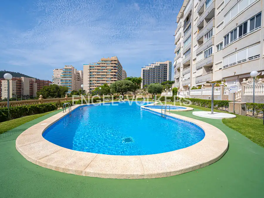 Penthouse with pool for sale in La Cala de Villajoyosa, imagen 27