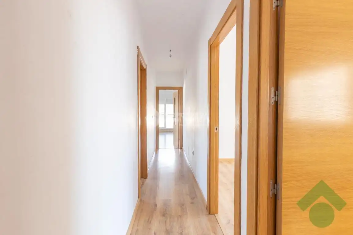 Piso en venta en Colomera