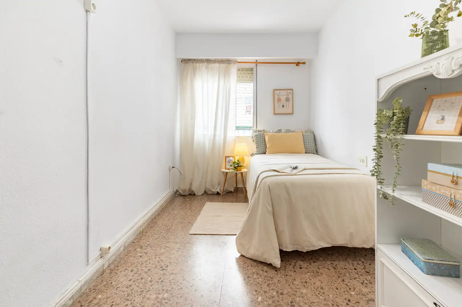 Habitación de Piso en venta en Valencia con Aire acondicionado, Calefacción y Trastero