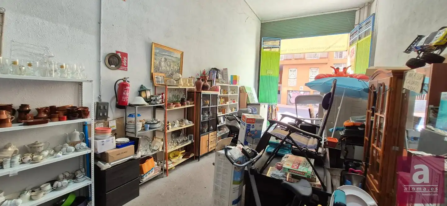 Local comercial en venta en Calle Sanguino Michel, imagen 6