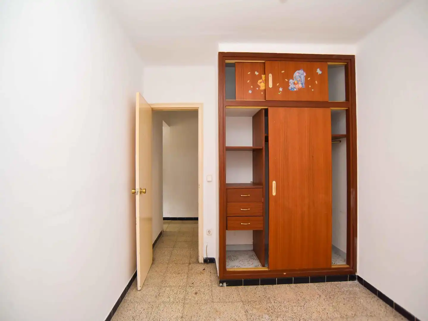 Schlafzimmer von Wohnung zum Verkauf in Figueres