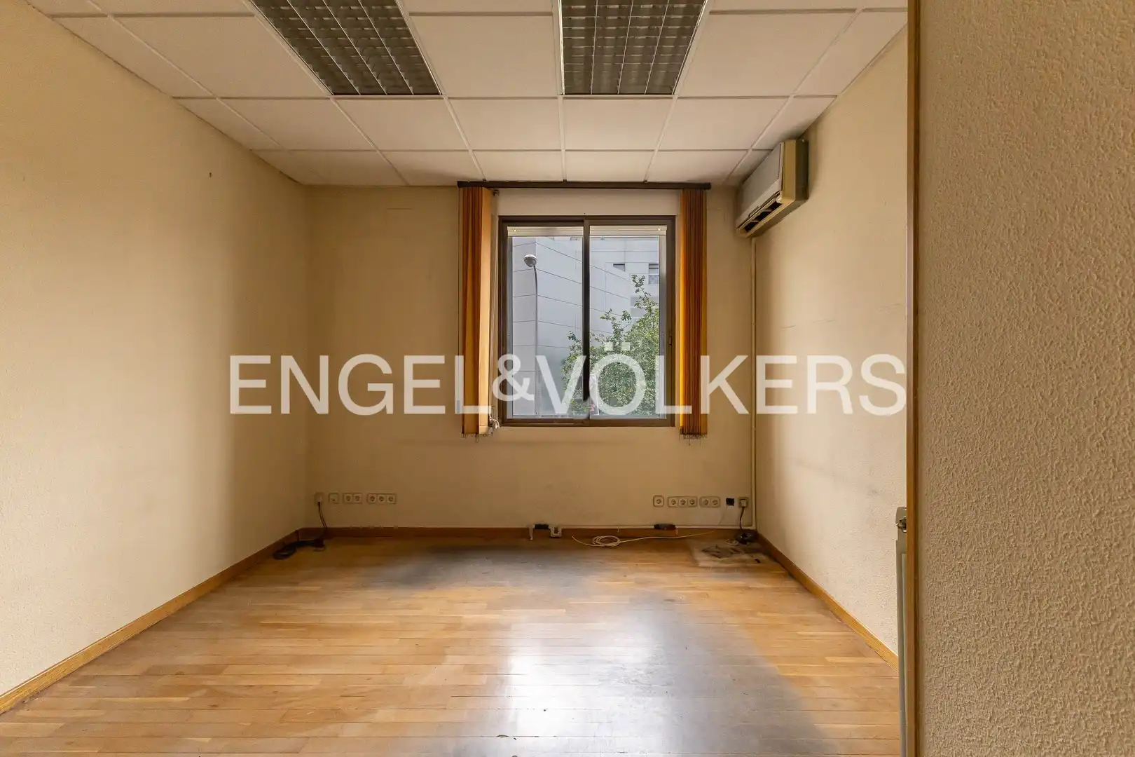 Piso en venta en Madrid con Calefacción