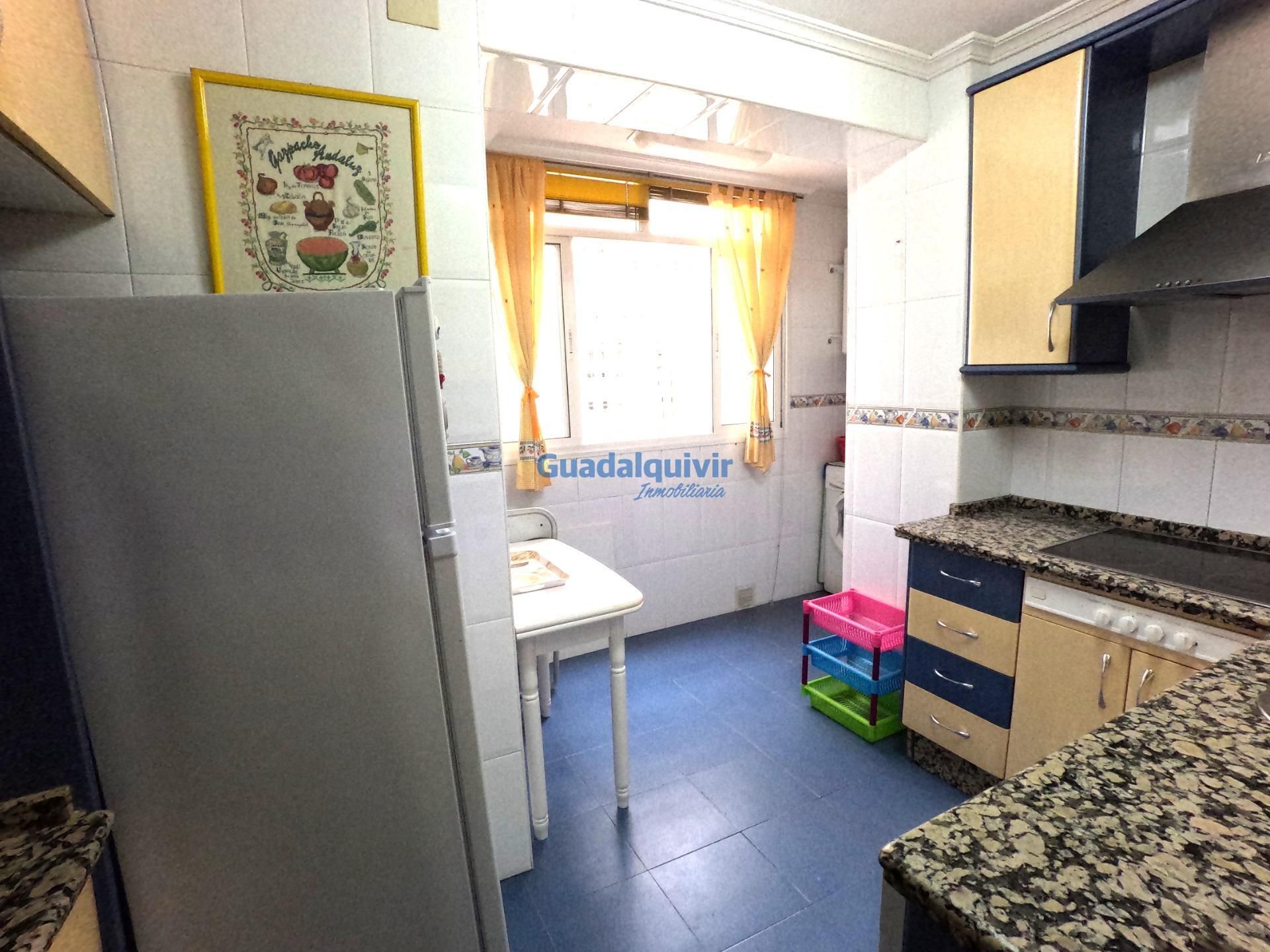 Cocina de Piso en venta en  Sevilla Capital con Aire acondicionado y Parquet